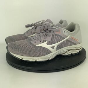 Mizuno Women's Lavender and White Running Shoes